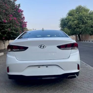 Luxury cars-Bab al madina bus & car rental